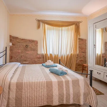 Appartement Flora House 3 Macerino